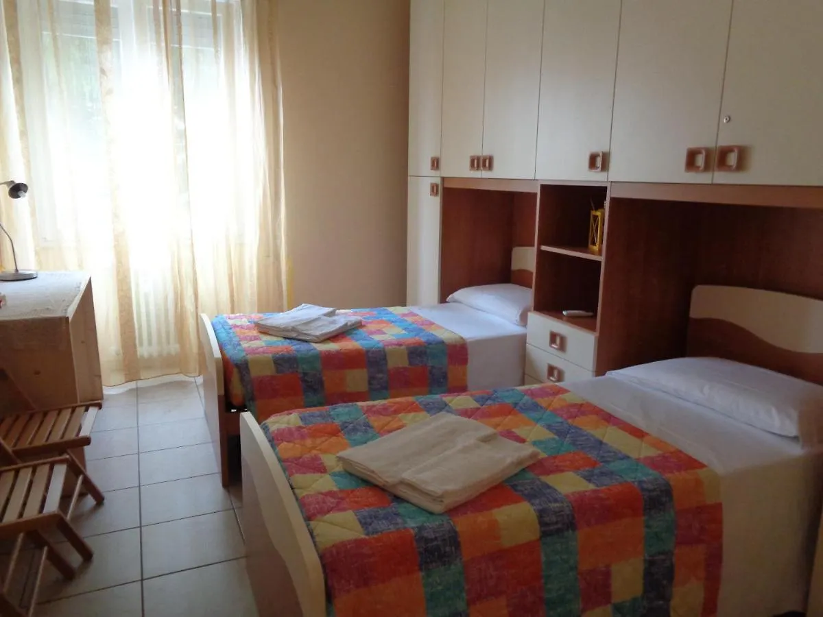 Vittorio Veneto Apartments Sarnico Italie
