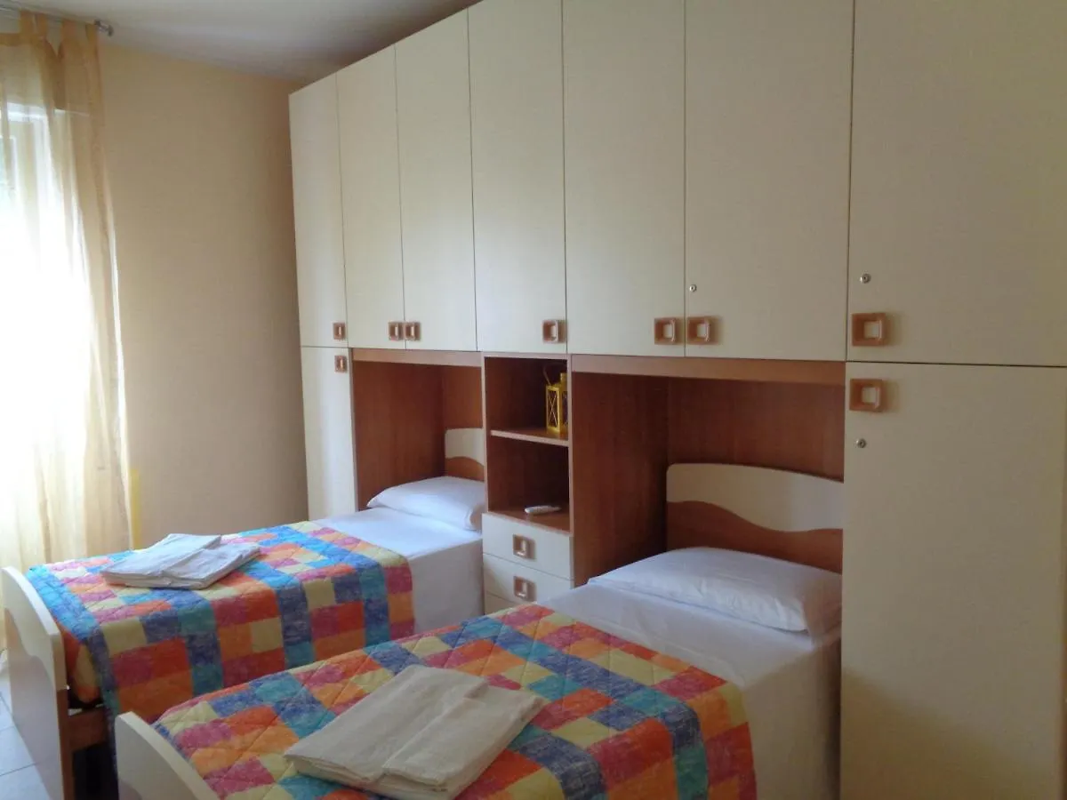 Vittorio Veneto Apartments Sarnico Italie