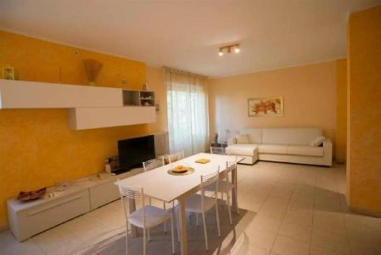 Vittorio Veneto Apartments Sarnico